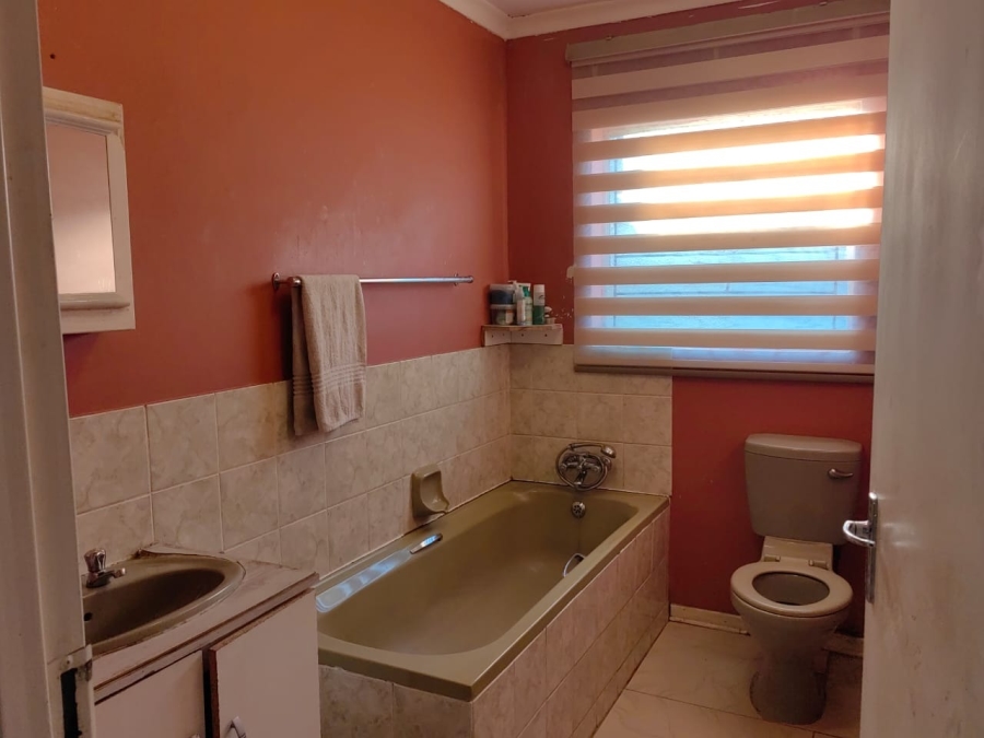 3 Bedroom Property for Sale in Grasslands Free State